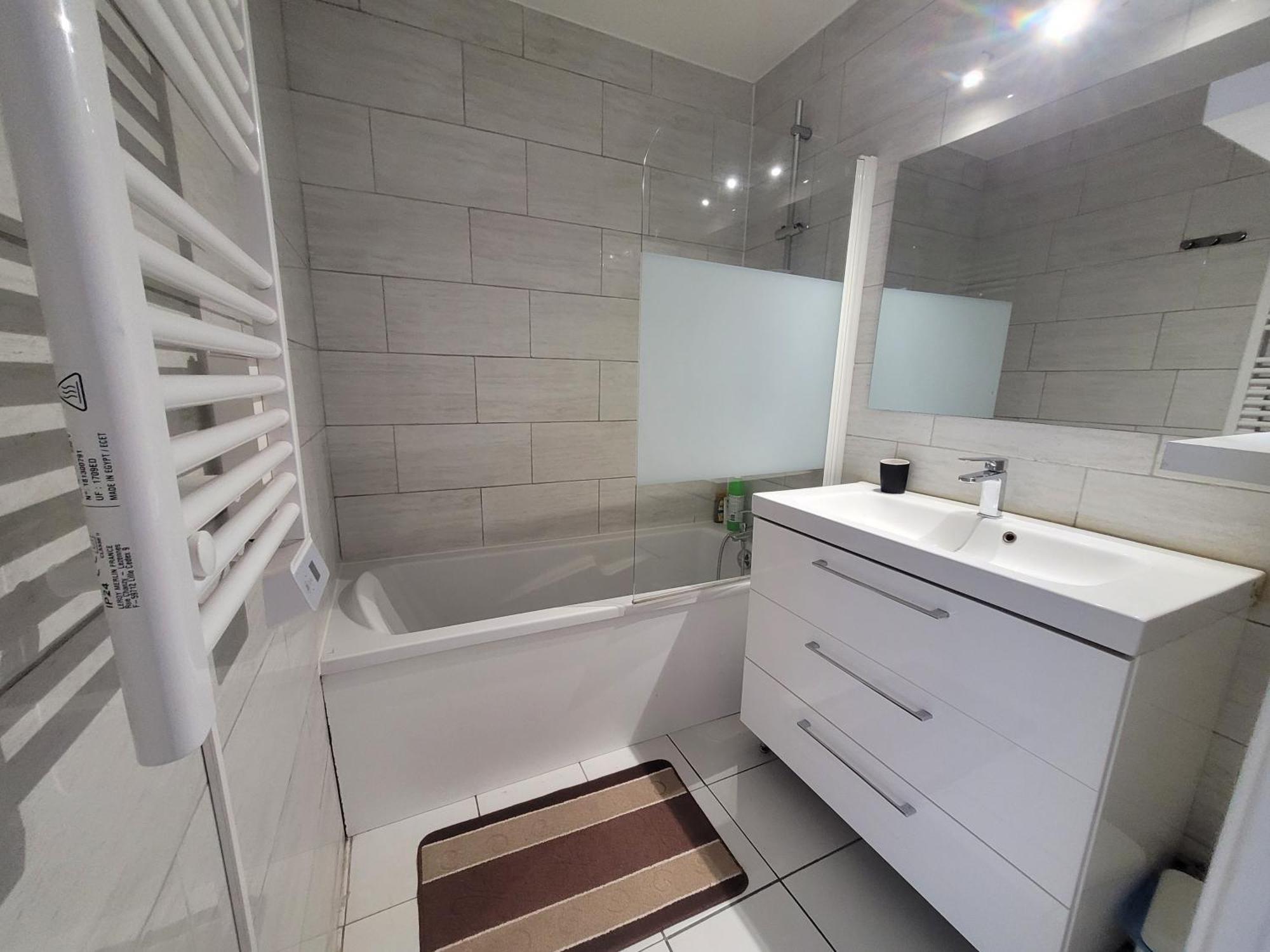 Апартаменты Parisian Retreat Pour 5 Personnes - 12 Min De Paris - Proche Gare Deuil-la-Barre Экстерьер фото
